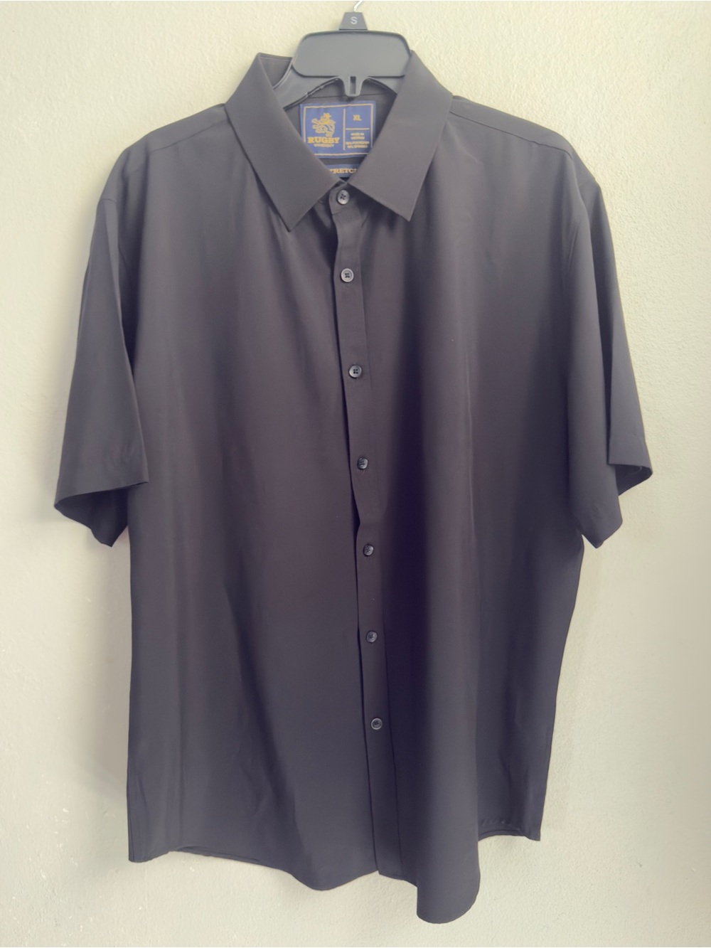 Black Short-Sleeve Button-Down Shirt